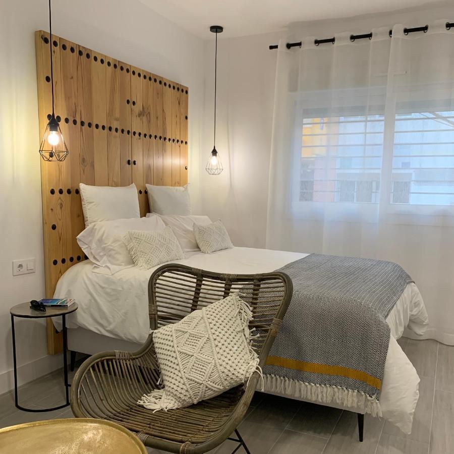 Lovely Suites Tarifa, Estudio A Estrenar En El Centro Y Muy Cerca De La Playa ภายนอก รูปภาพ
